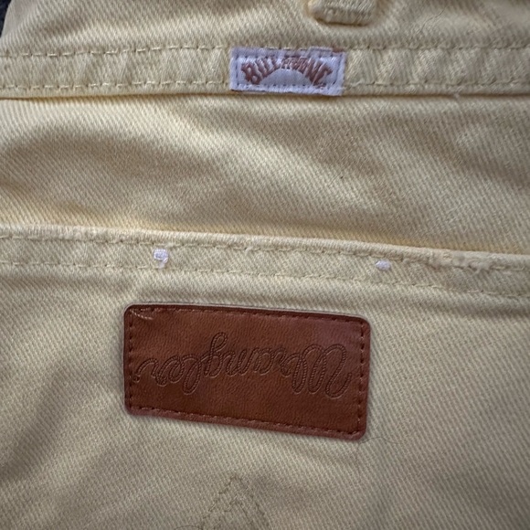 Billabong Wrangler Shorts - Picture 2 of 4